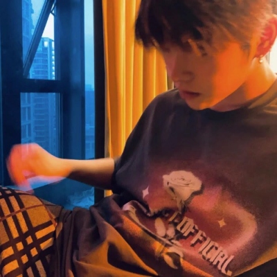 快手24小时自助下单刷业务平台,QQ免费刷主页赞网站,连线领红包,雷神自助下单平台服务